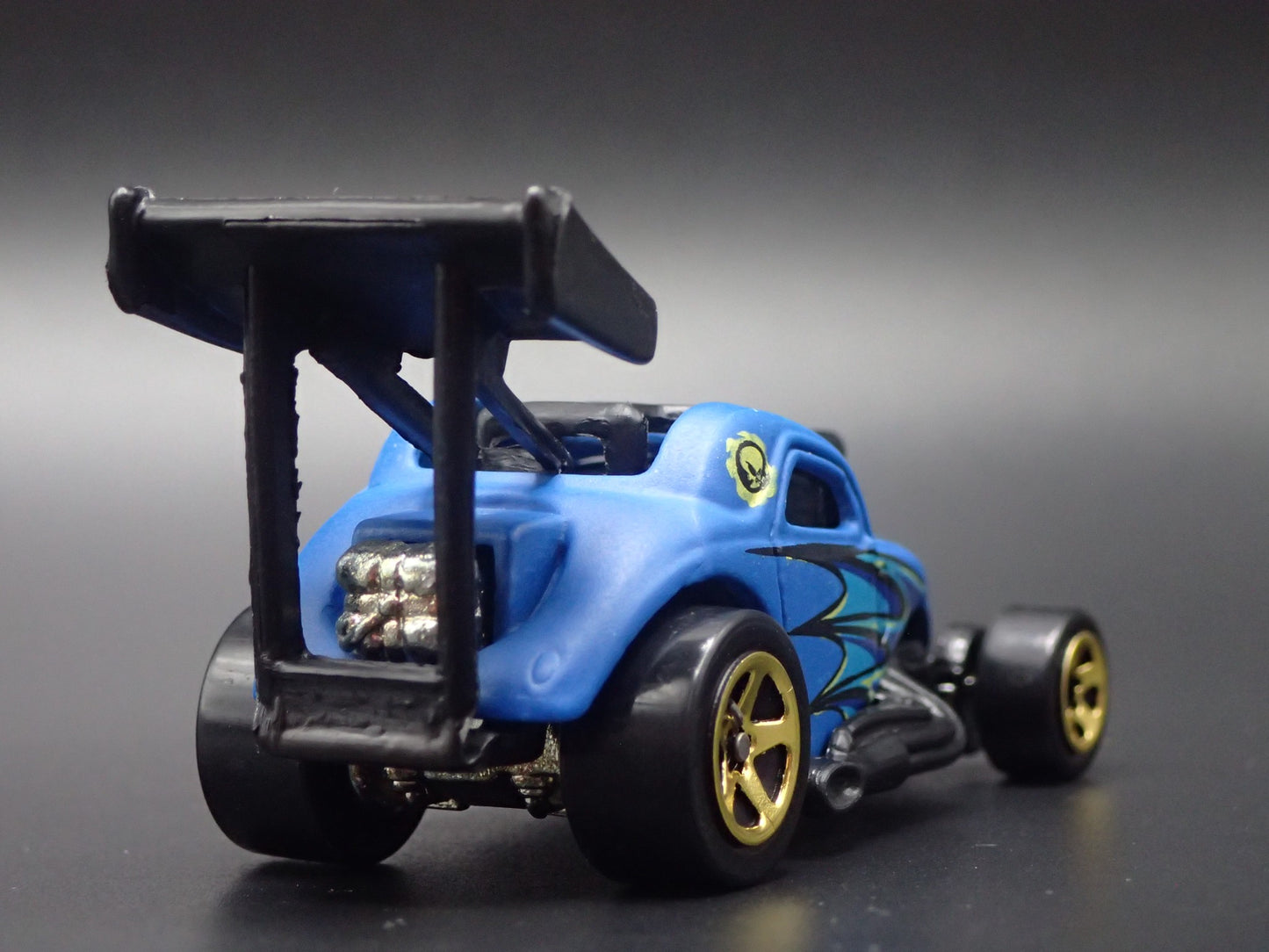 FIAT 500 NHRA DRAGSTER BLUE 1/64 SCALE COLLECTIBLE DIORAMA DIECAST MODEL CAR