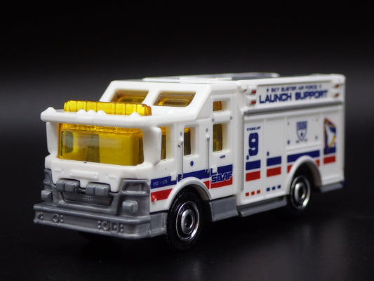 SKY BUSTER AIR FORCE LAUNCH SUPPORT FIRE TRUCK 1:64 MB SCALE DIECAST MODEL CAR