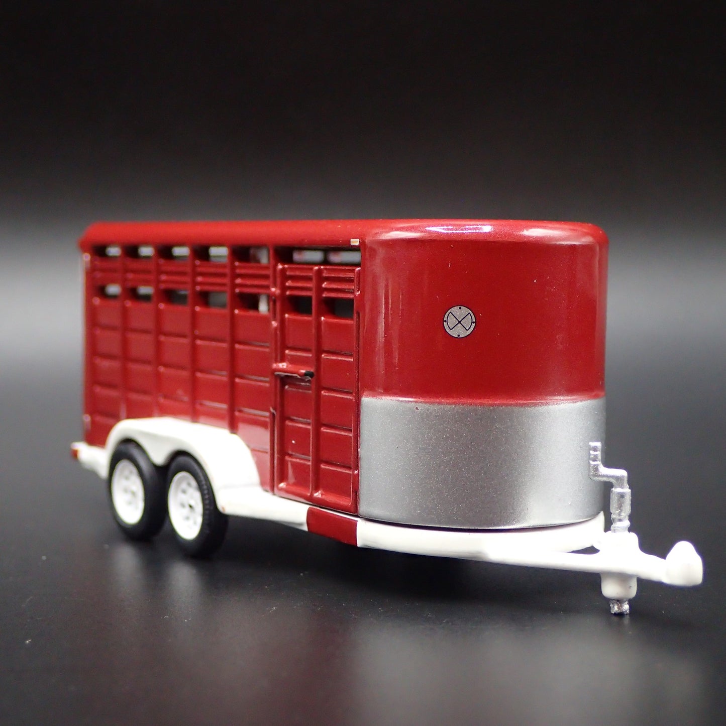 LIVESTOCK TRAILER RUBBER TIRES RARE 1/64 SCALE COLLECTIBLE DIORAMA DIECAST MODEL