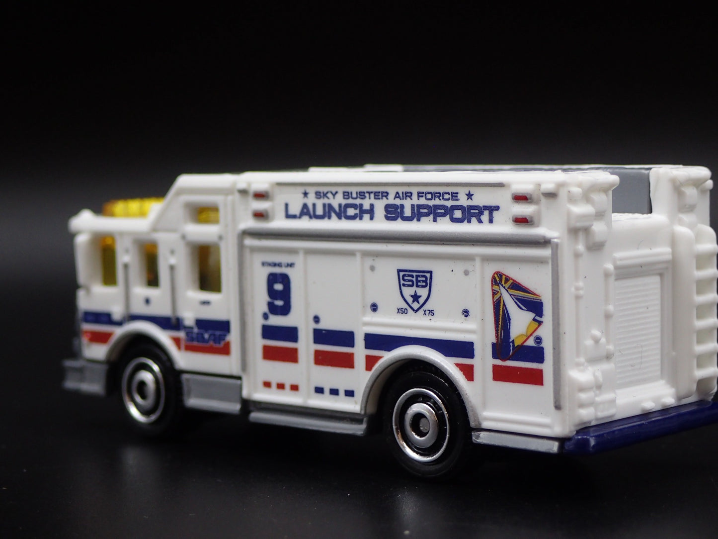 SKY BUSTER AIR FORCE LAUNCH SUPPORT FIRE TRUCK 1:64 MB SCALE DIECAST MODEL CAR