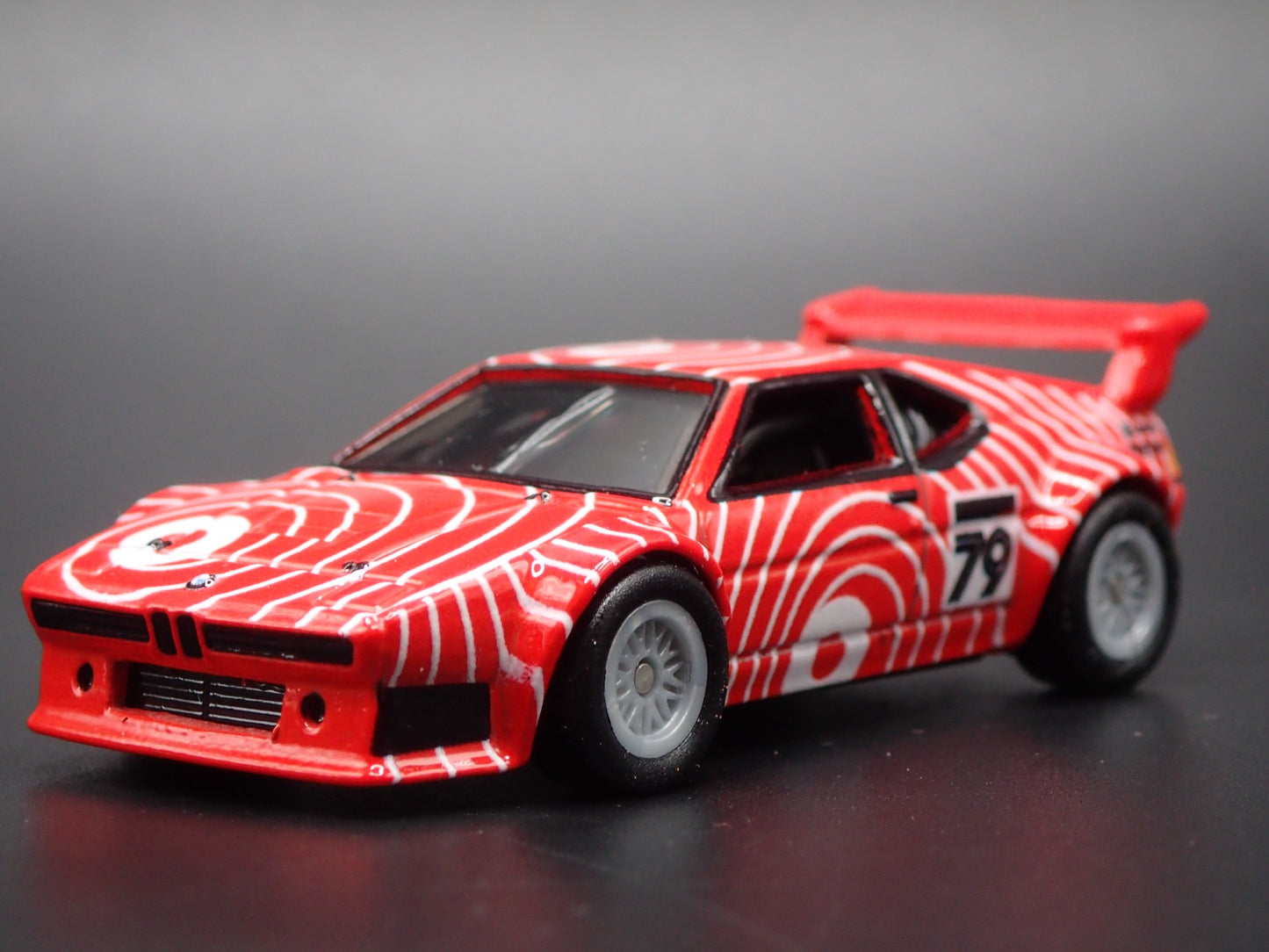 1979-1980 BMW M1 PROCAR RED 1:64 SCALE COLLECTIBLE DIORAMA DIECAST MODEL CAR