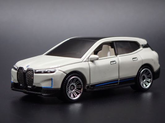 2022-2025 BMW IX EV WHITE 1:64 SCALE COLLECTIBLE DIORAMA DIECAST MODEL CAR