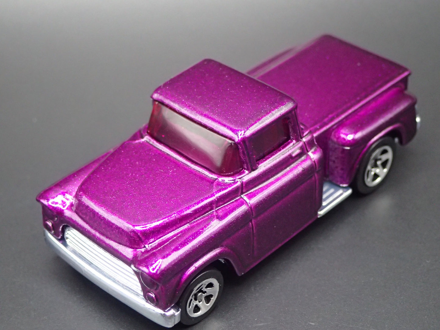 1956 56 CHEVY CHEVROLET STEPSIDE PICKUP TRUCK PURPL 1:64 SCALE DIECAST MODEL CAR