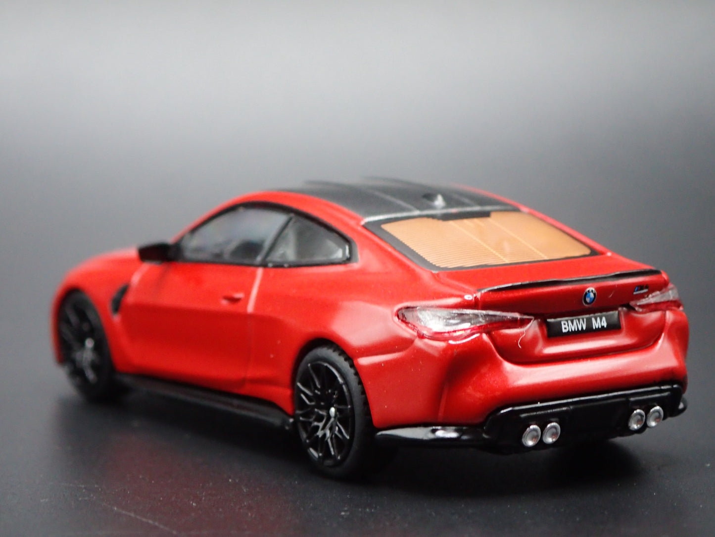2020-2025 BMW M4 M PERFORMANCE G82 RED 1:64 SCALE DIORAMA DIECAST MODEL CAR