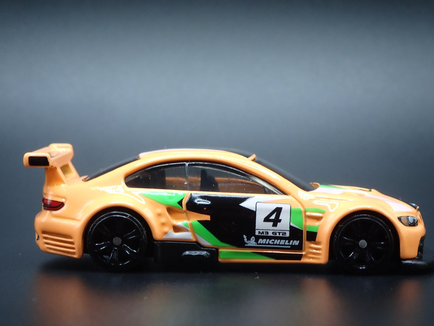 2007-2013 BMW M3 GT2 E92 ORANGE 1:64 SCALE COLLECTIBLE DIORAMA DIECAST MODEL CAR