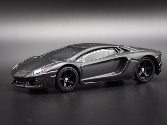 2012-2022 LAMBORGHINI AVENTADOR SUPER CAR 1:64 SCALE DIORAMA DIECAST MODEL CAR