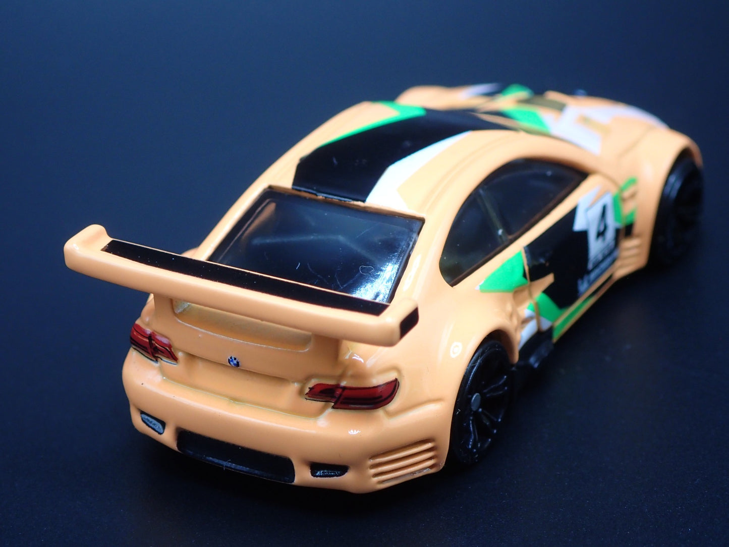 2007-2013 BMW M3 GT2 E92 ORANGE 1:64 SCALE COLLECTIBLE DIORAMA DIECAST MODEL CAR