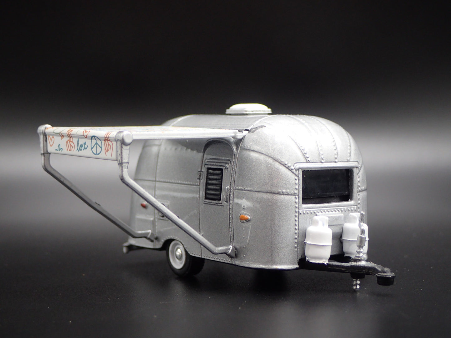 1961 61 AIRSTREAM 16' BAMBI TRAILER W AWNING RARE 1/64 SCALE DIECAST MODEL CAR