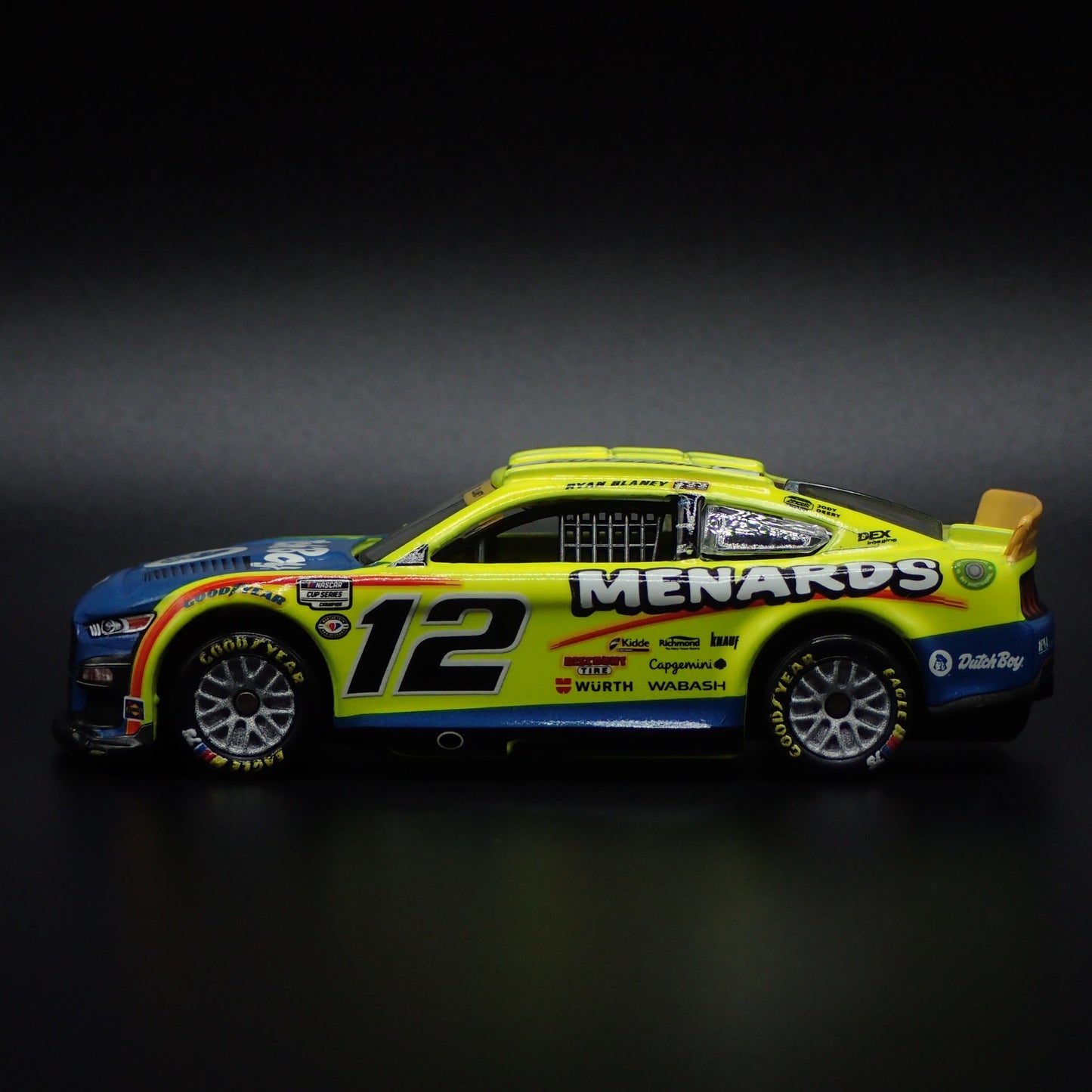 2023 23 FORD MUSTANG #12 RYAN BLANEY MENARDS DUTCH NASCAR 1:64 SCALE DIECAST CAR
