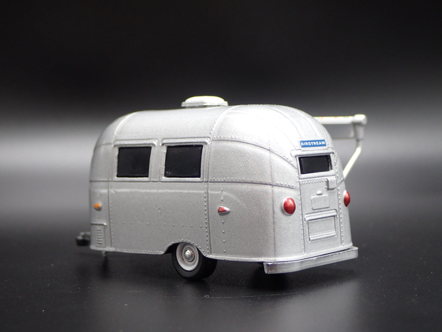 1961 61 AIRSTREAM 16' BAMBI TRAILER W AWNING RARE 1/64 SCALE DIECAST MODEL CAR