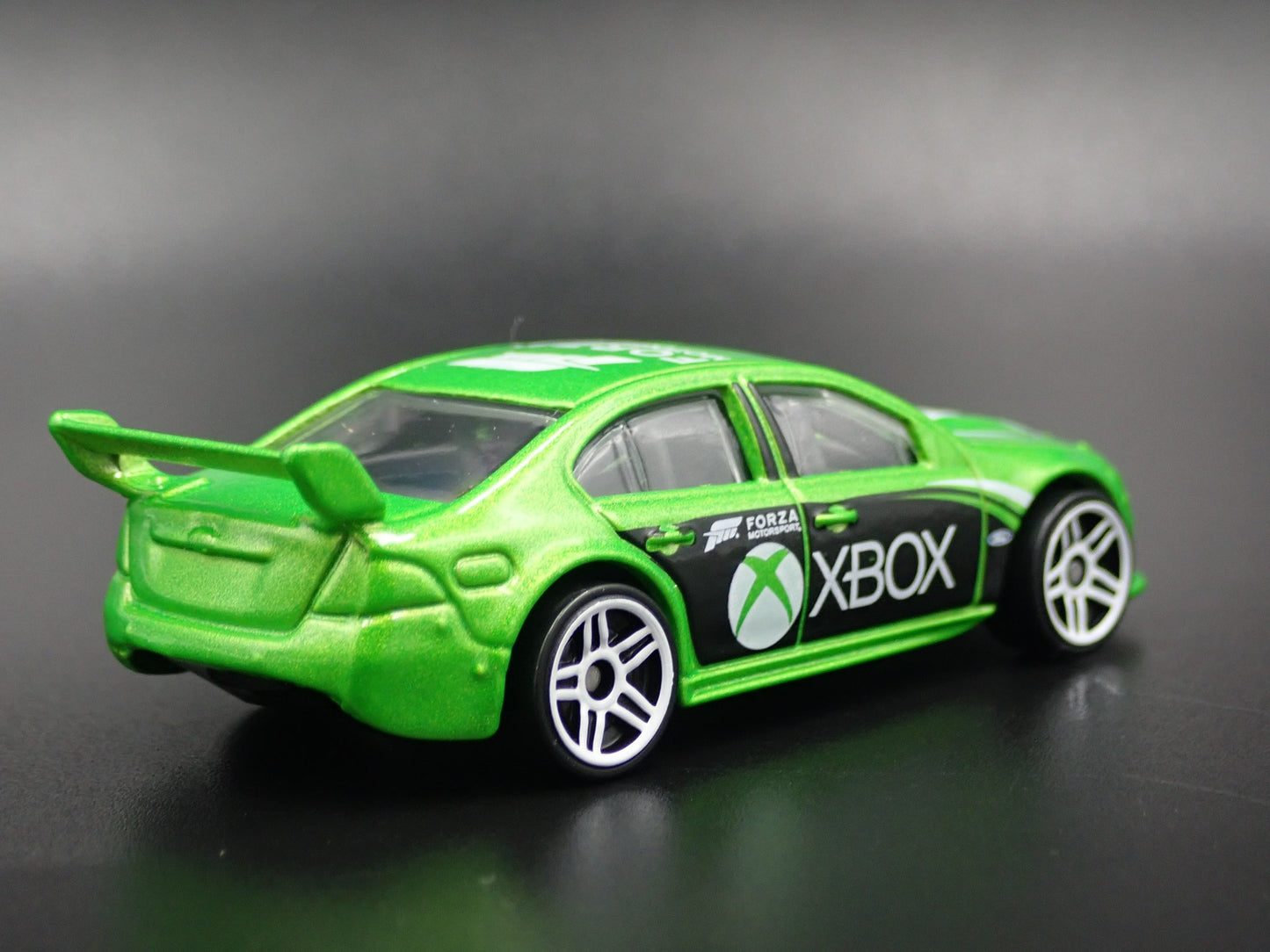 FORD FALCON RACE CAR FORZA 1:64 SCALE COLLECTIBLE DIORAMA DIECAST MODEL CAR