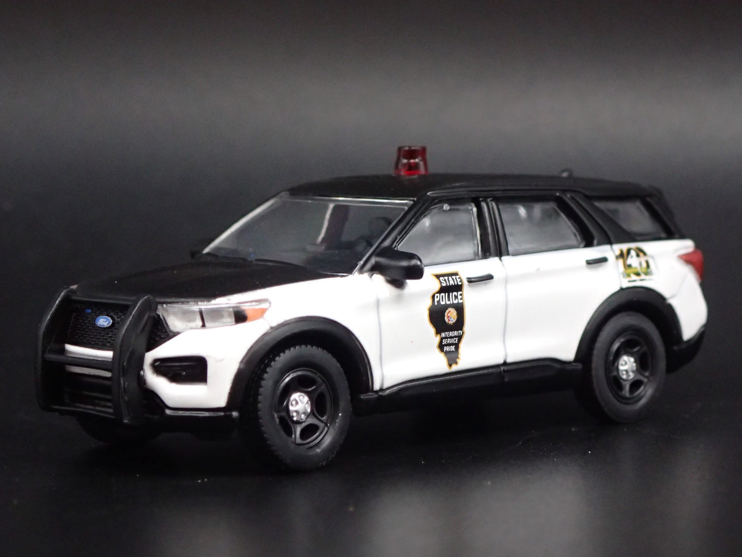 2022 22 FORD EXPLORER INTERCEPTOR ILLINOIS STATE POLICE 1:64 DIECAST MODEL CAR