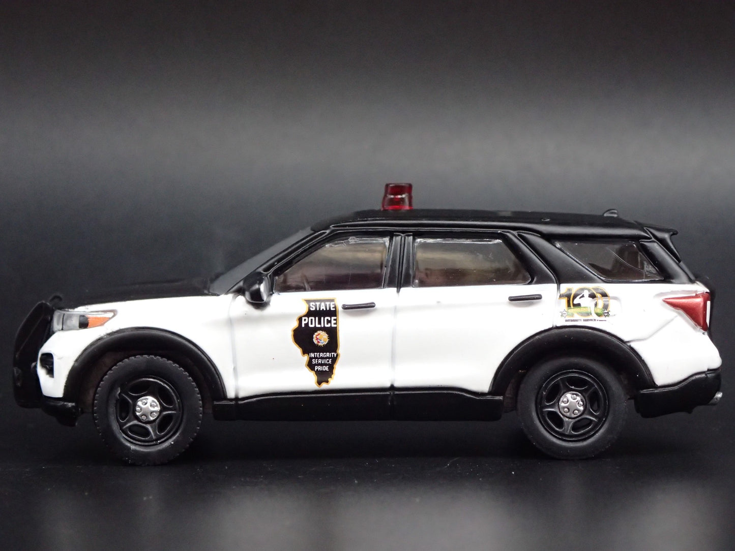 2022 22 FORD EXPLORER INTERCEPTOR ILLINOIS STATE POLICE 1:64 DIECAST MODEL CAR