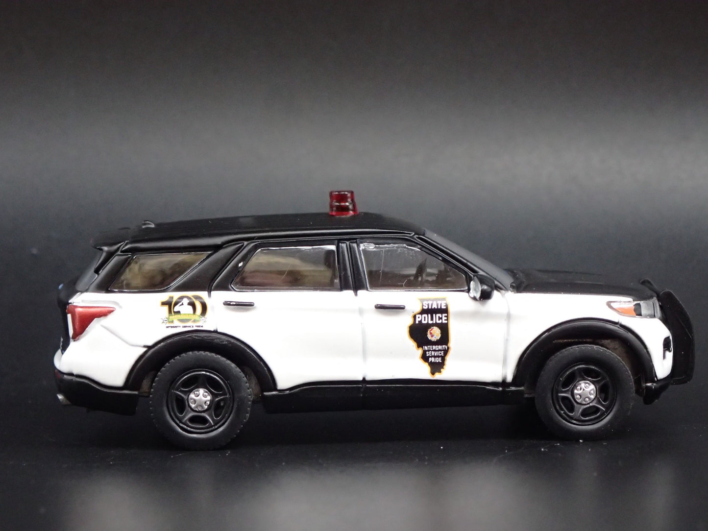 2022 22 FORD EXPLORER INTERCEPTOR ILLINOIS STATE POLICE 1:64 DIECAST MODEL CAR