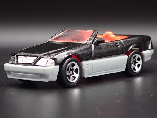 1988-2001 MERCEDES-BENZ 500 SL CONVERTIBLE 1:64 SCALE DIORAMA DIECAST MODEL CAR