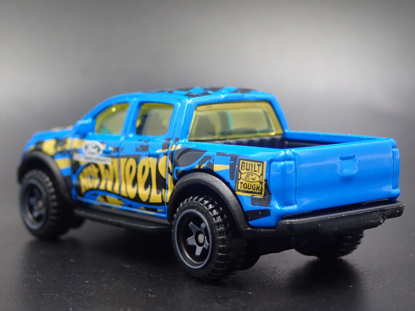 2017-2020 FORD RANGER RAPTOR PICKUP TRUCK 1/64 SCALE DIORAMA DIECAST MODEL CAR