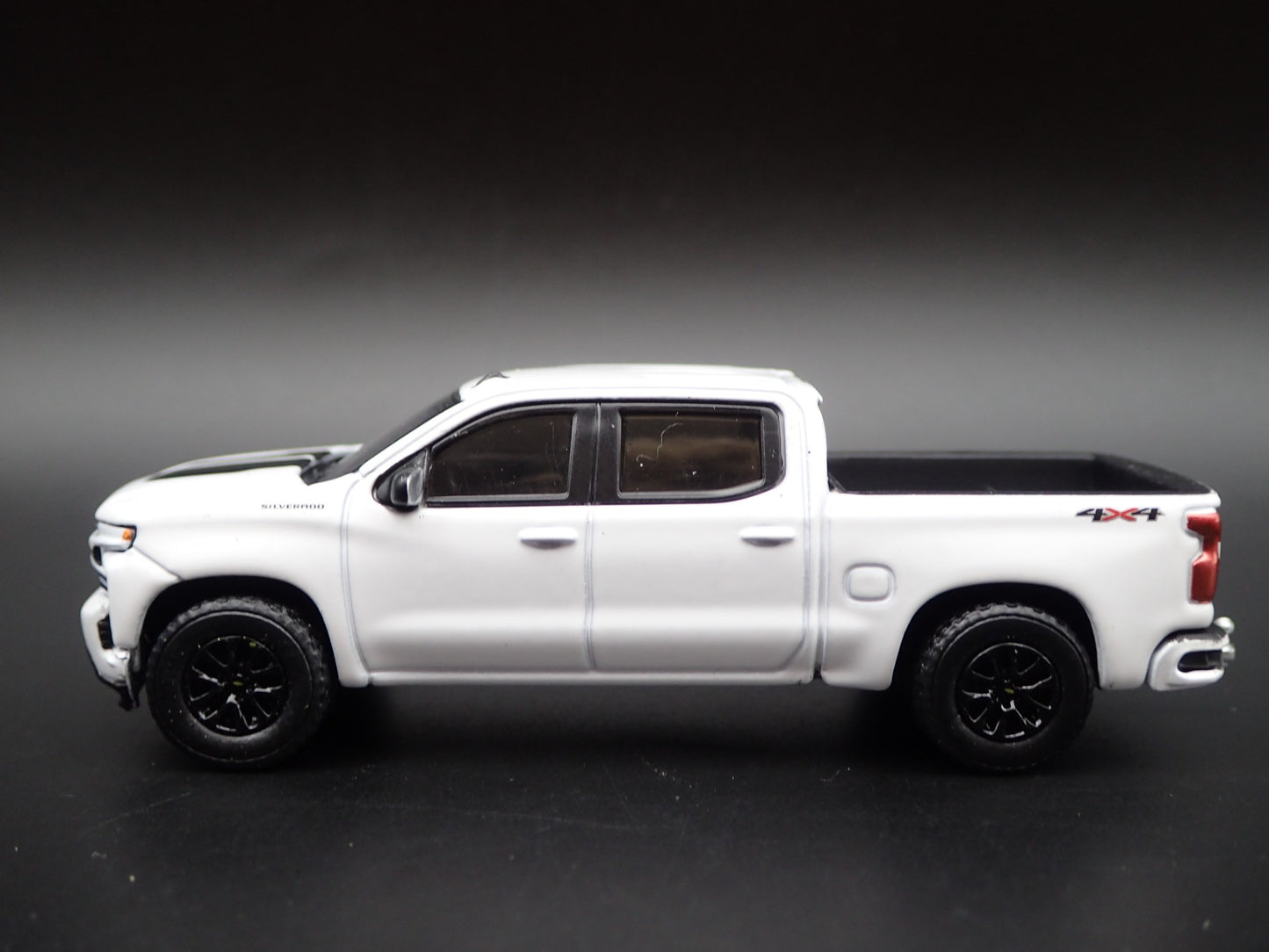 2019-2025 CHEVY SILVERADO TRUCK RST RALLY EDITION 1:64 SCALE DIECAST MODEL CAR
