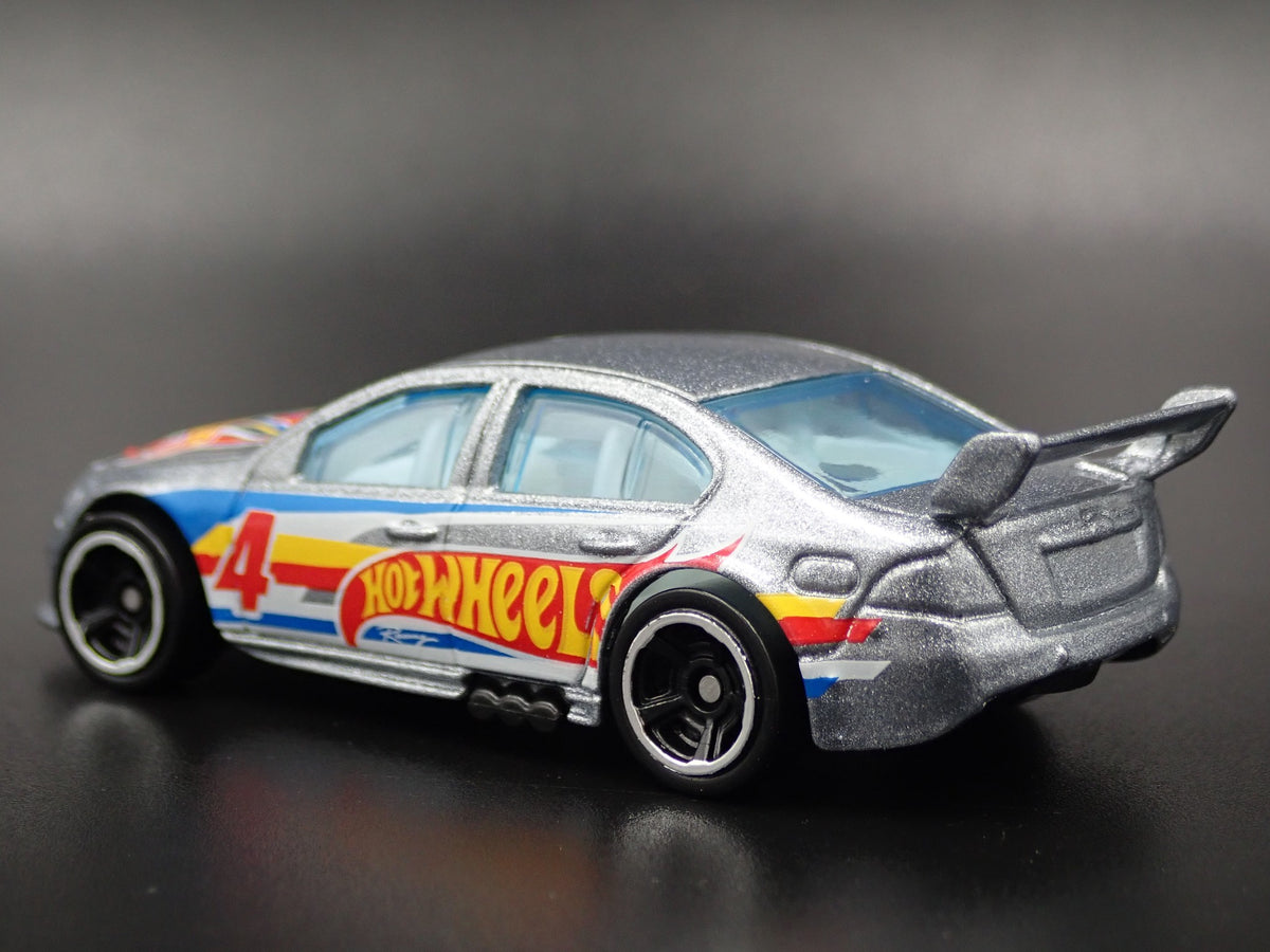 FORD FALCON RACE CAR HOT WHEELS 1:64 SCALE COLLECTIBLE DIORAMA DIECAST MODEL CAR-Burning Rubber Toy Company