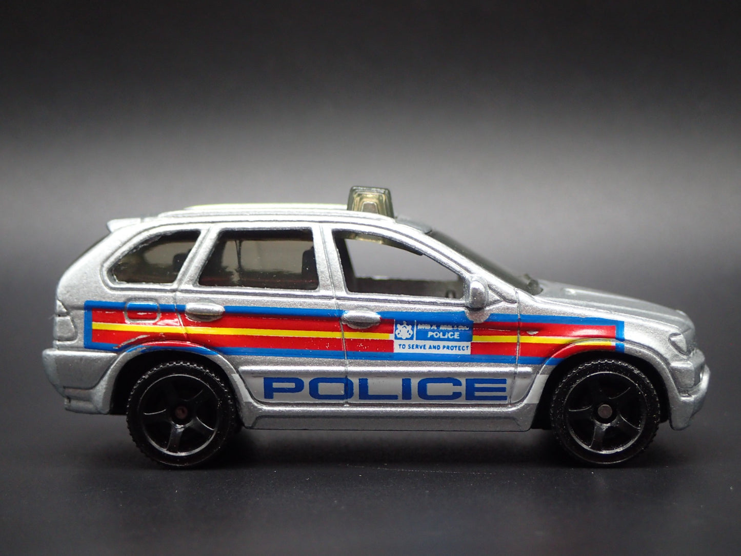 1999-2006 BMW X5 LUXURY SUV POLICE 1:64 SCALE COLLECTIBLE DIECAST MODEL CAR