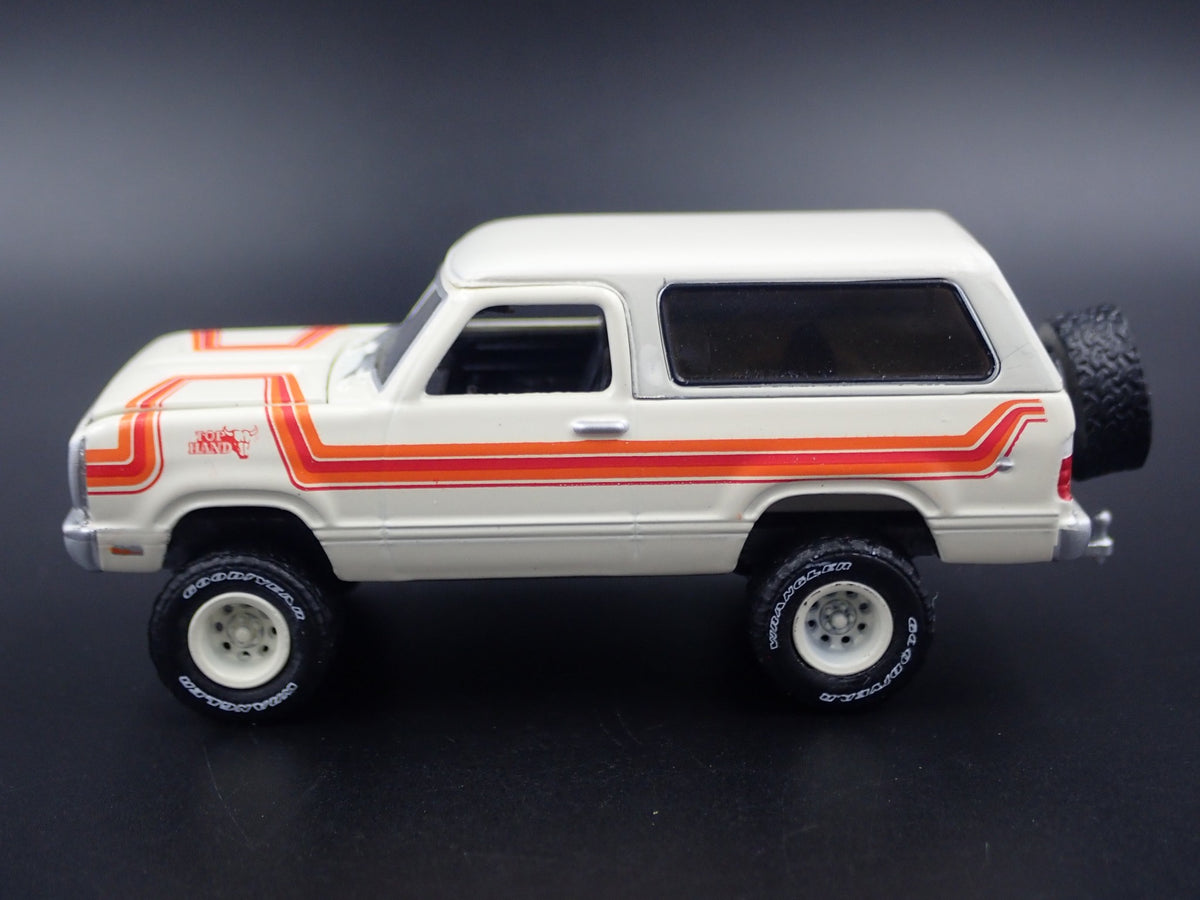 1978 78 DODGE RAMCHARGER W HITCH RARE 1/64 SCALE COLLECTIBLE DIECAST MODEL CAR-Burning Rubber Toy Company