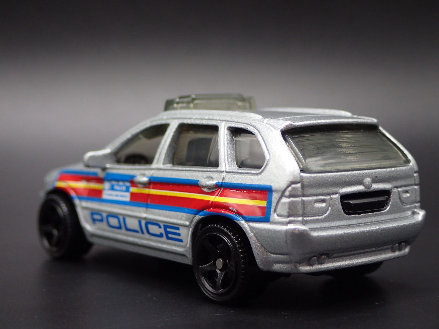 1999-2006 BMW X5 LUXURY SUV POLICE 1:64 SCALE COLLECTIBLE DIECAST MODEL CAR
