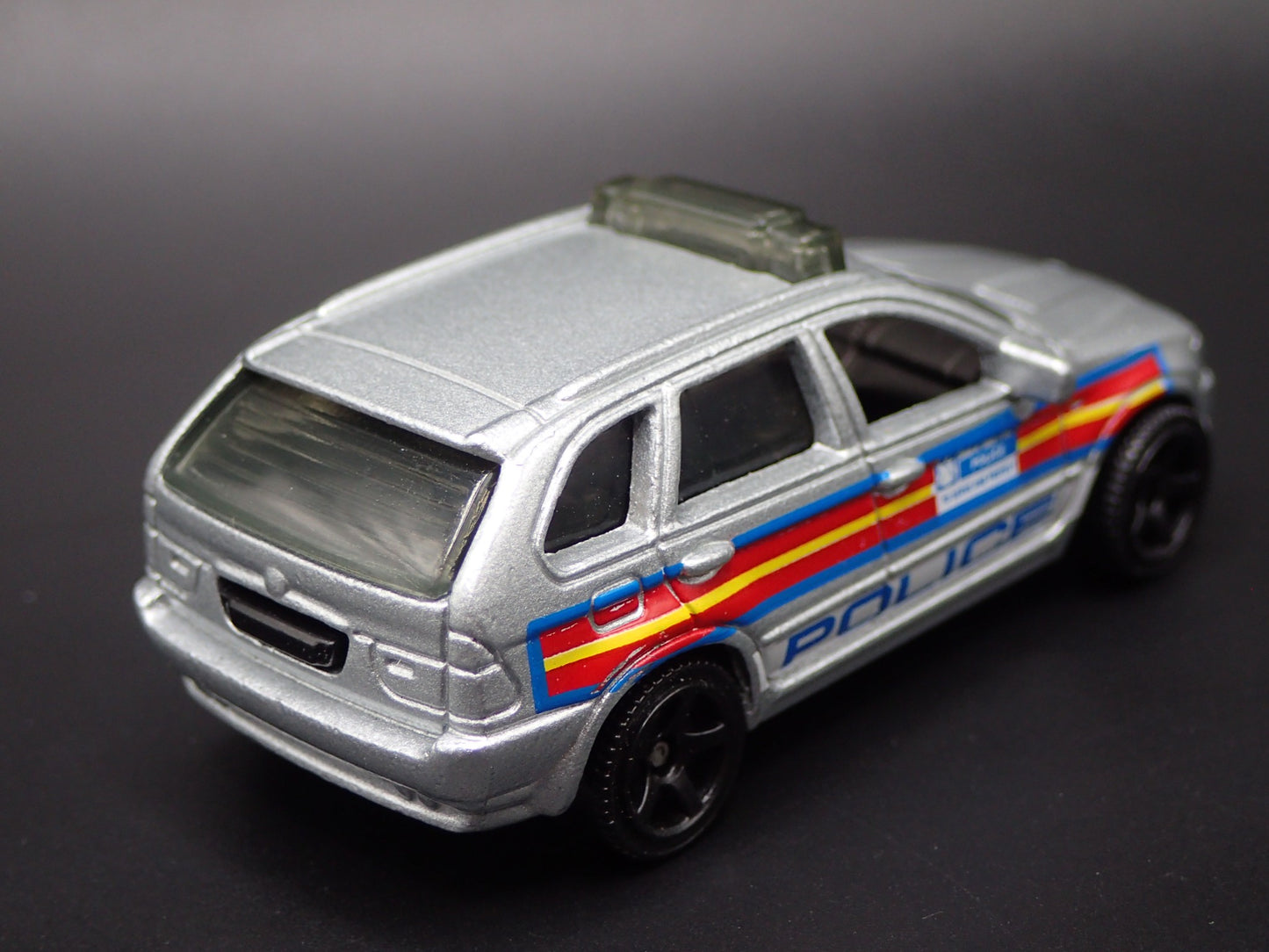 1999-2006 BMW X5 LUXURY SUV POLICE 1:64 SCALE COLLECTIBLE DIECAST MODEL CAR