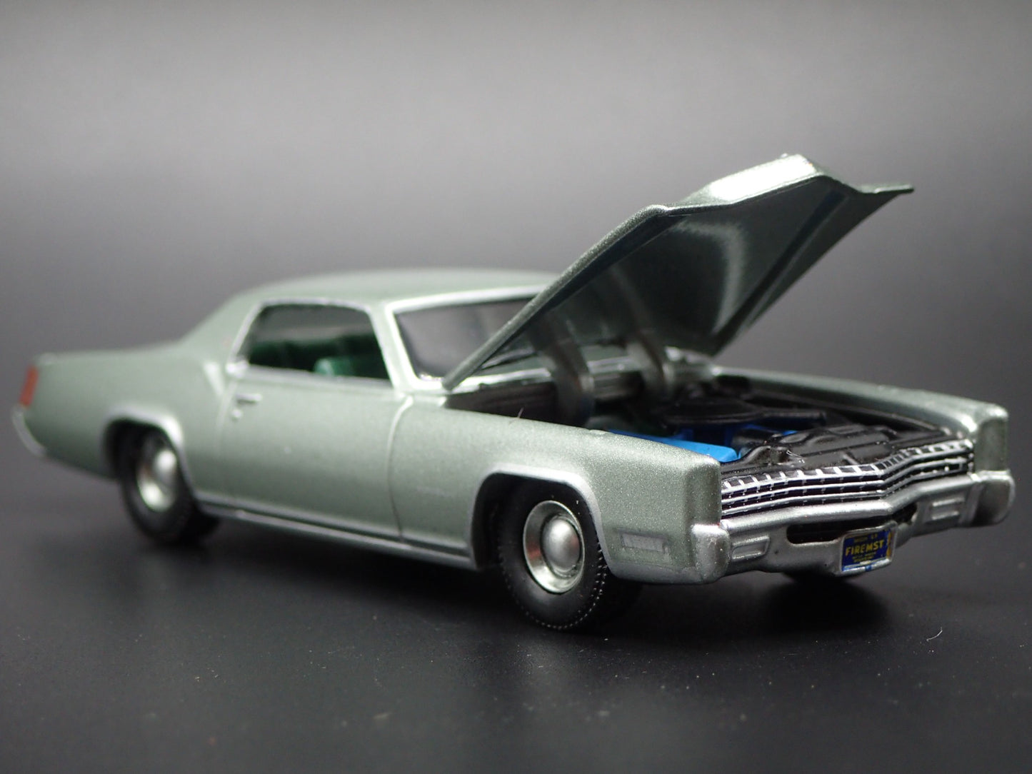 1967 67 CADILLAC CADDY ELDORADO 1:64 SCALE COLLECTIBLE DIORAMA DIECAST MODEL CAR