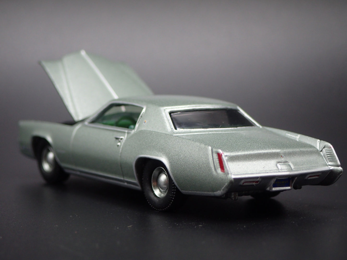 1967 67 CADILLAC CADDY ELDORADO 1:64 SCALE COLLECTIBLE DIORAMA DIECAST MODEL CAR