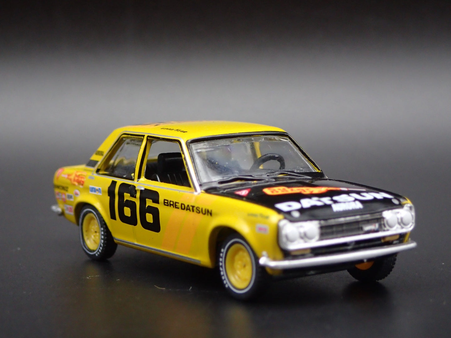 1967-1973 DATSUN 510 4 FOUR DOOR BRE BROCK MORTON RALLY 1:64 DIECAST MODEL CAR