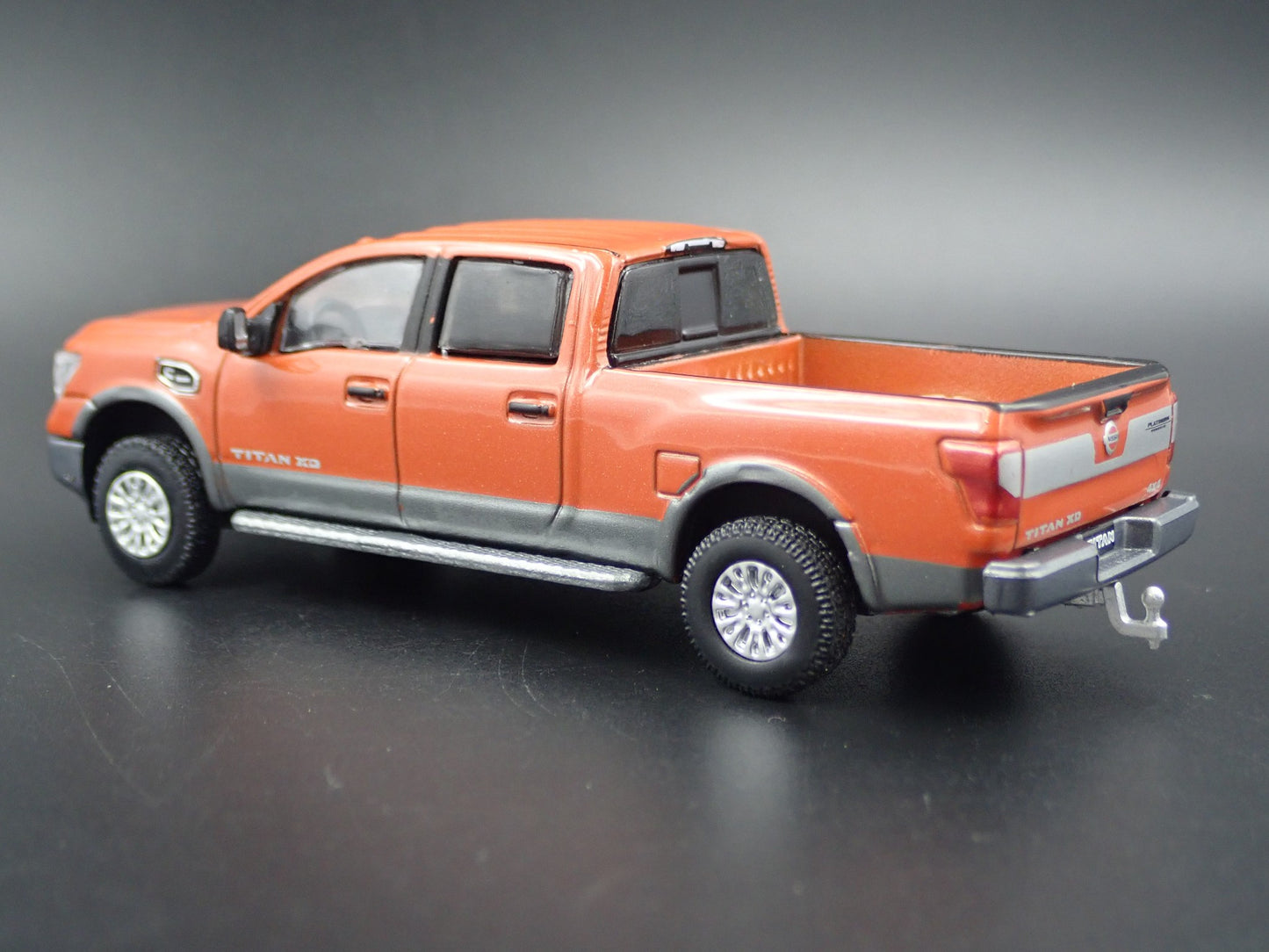 2016-2024 NISSAN TITAN XD PRO-4X PICKUP TRUCK HITCH 1:64 SCALE DIECAST MODEL CAR