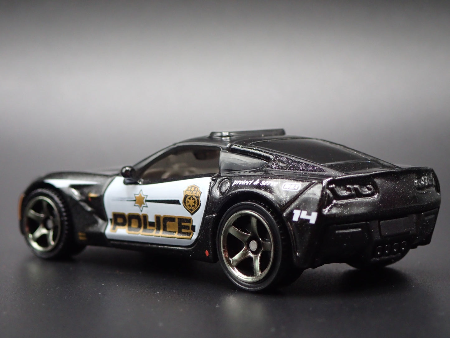 2014-2019 CHEVY CORVETTE STINGRAY C7 HIGHWAY PATROL 1:64 SCALE DIECAST MODEL CAR