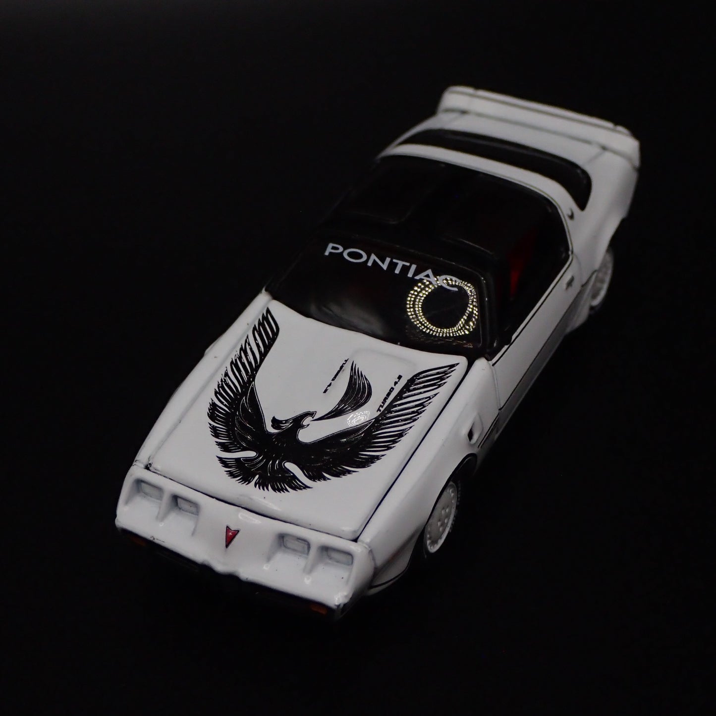 1981 81 PONTIAC FIREBIRD TRANS AM T/A TURBO 1/64 SCALE DIORAMA DIECAST MODEL CAR