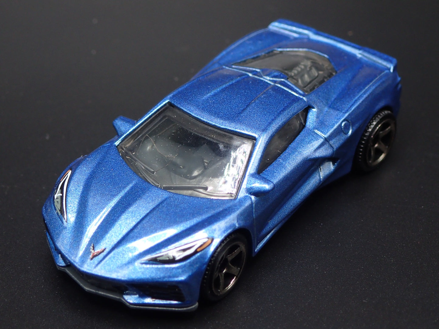 2020-2025 CHEVY CHEVROLET CORVETTE C8 BLUE 1:64 SCALE DIORAMA DIECAST MODEL CAR