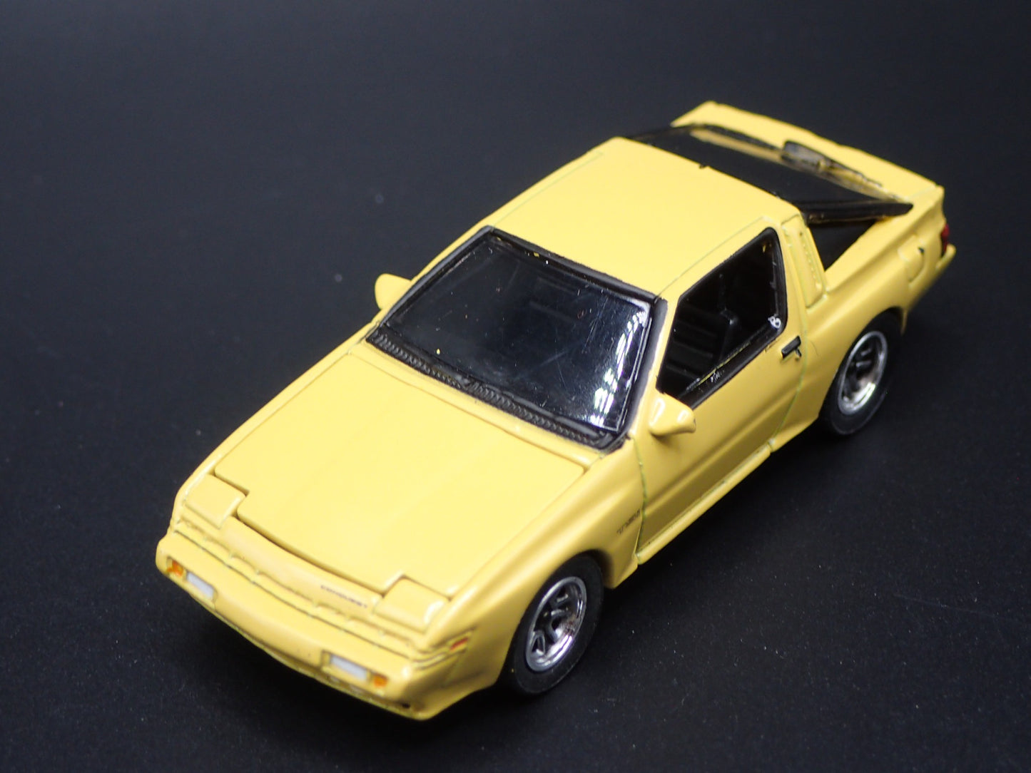 1983-1989 CHRYSLER CONQUEST TSI 1:64 SCALE COLLECTIBLE DIORAMA DIECAST MODEL CAR