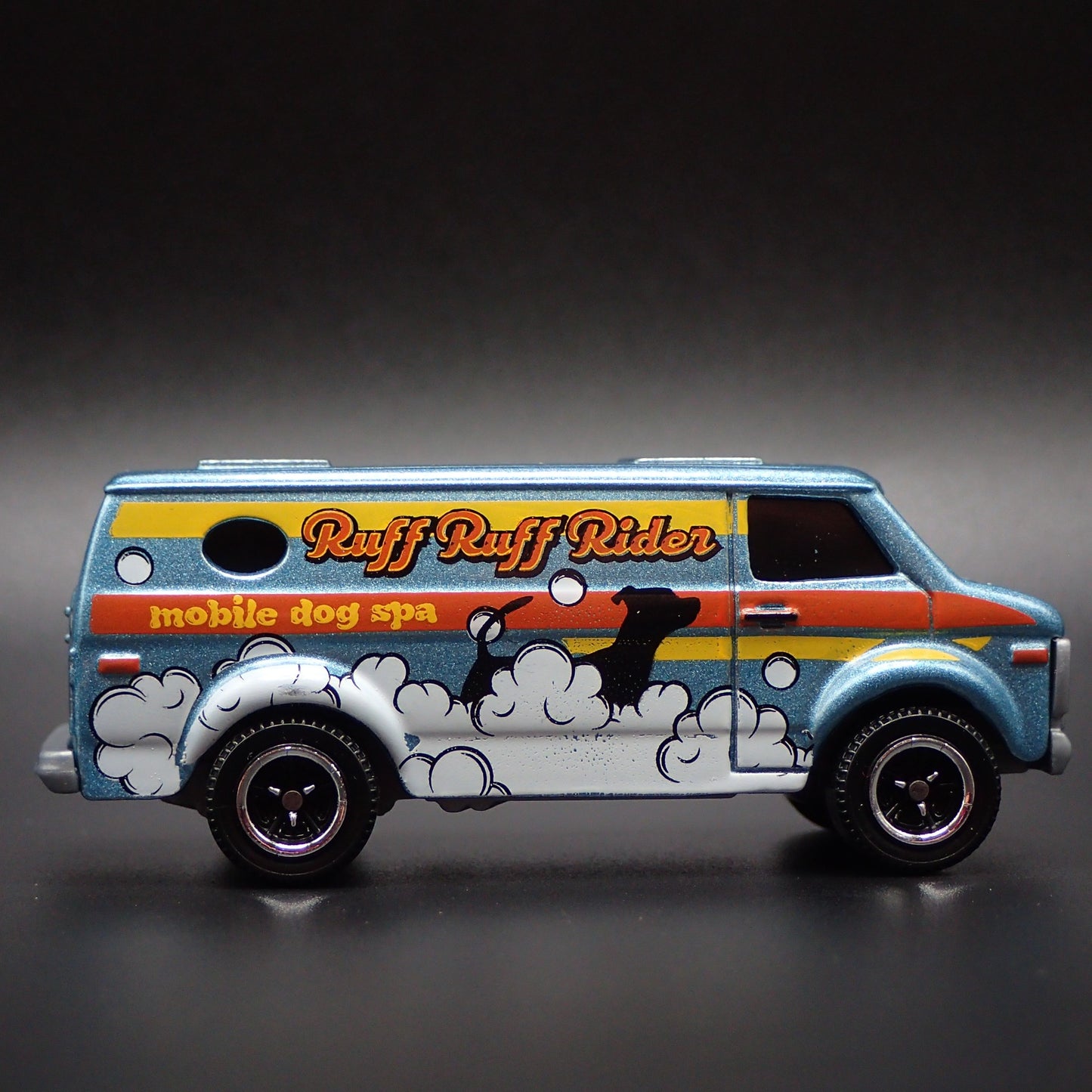 1971-1995 CHEVY CHEVROLET VAN MOBILE DOG SPA 1:64 SCALE DIECAST MODEL CAR