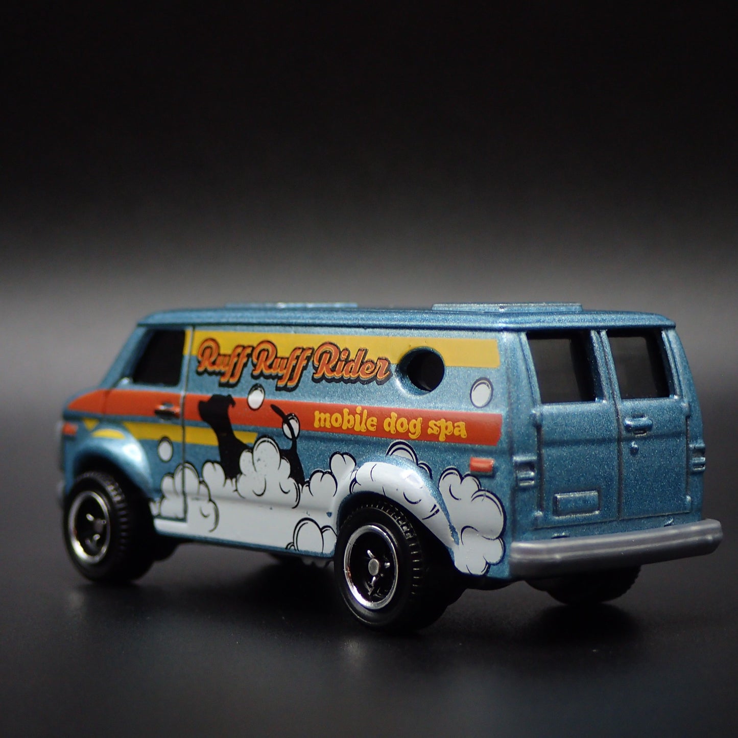 1971-1995 CHEVY CHEVROLET VAN MOBILE DOG SPA 1:64 SCALE DIECAST MODEL CAR