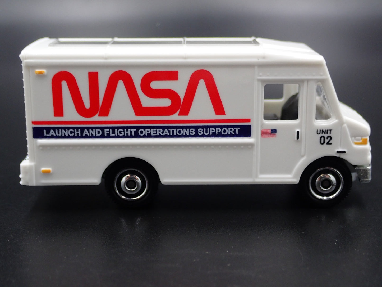 STEP VAN BOX NASA LAUNCH & OPERATIONS RARE 1:64 MB SCALE DIECAST MODEL CAR