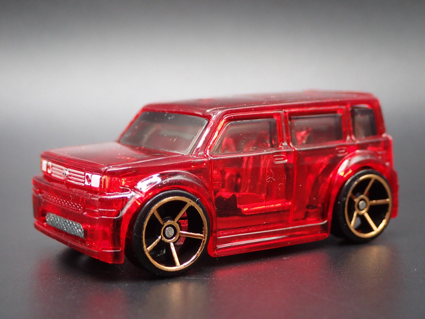 2003-2006 SCION XB RED 1/64 SCALE LIMITED COLLECTIBLE DIORAMA DIECAST MODEL CAR