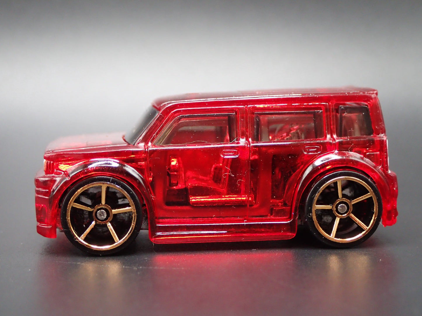 2003-2006 SCION XB RED 1/64 SCALE LIMITED COLLECTIBLE DIORAMA DIECAST MODEL CAR