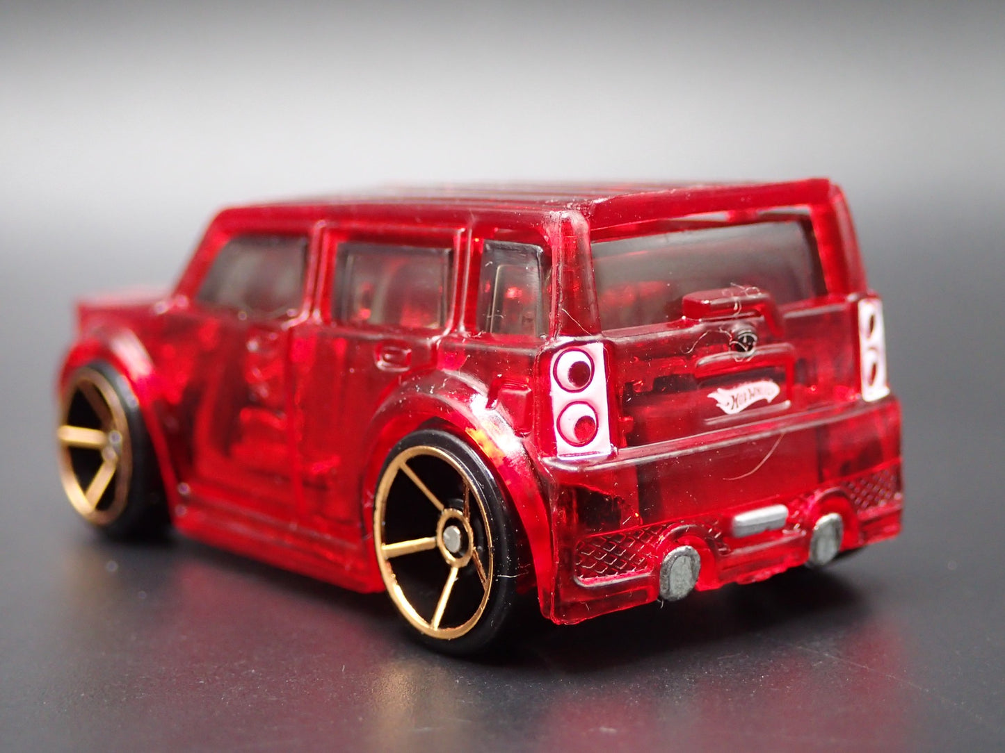 2003-2006 SCION XB RED 1/64 SCALE LIMITED COLLECTIBLE DIORAMA DIECAST MODEL CAR