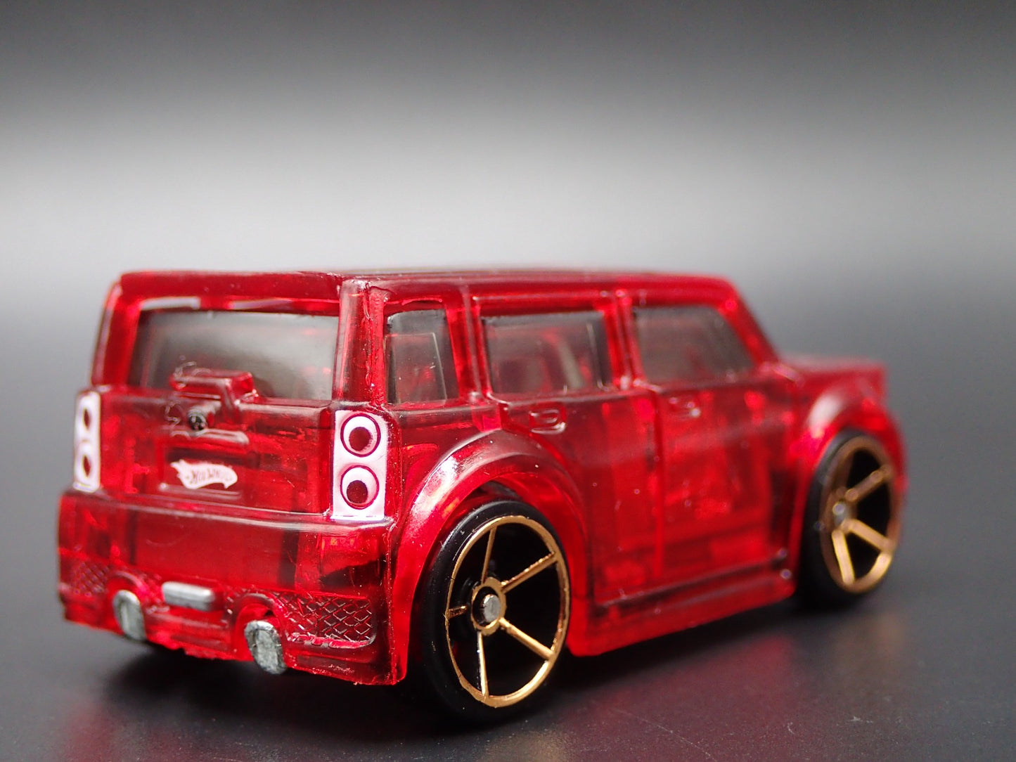 2003-2006 SCION XB RED 1/64 SCALE LIMITED COLLECTIBLE DIORAMA DIECAST MODEL CAR