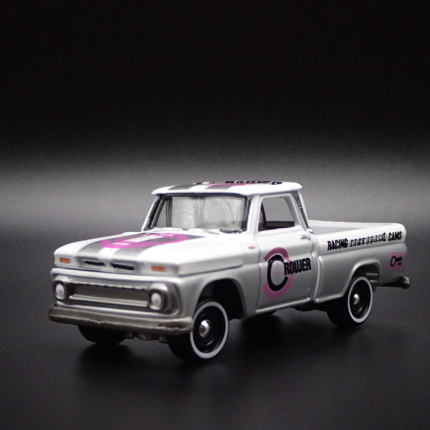 1965 CHEVY CHEVROLET FLEETSIDE PICKUP TRUCK CROWER CAMS 1:64 SCALE DIECAST MODEL