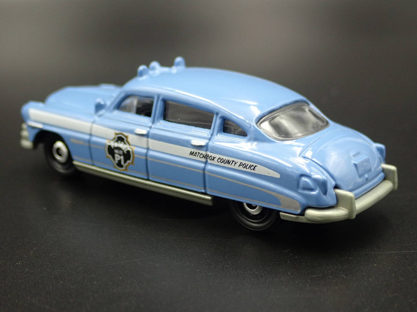 1951 51 HUDSON HORNET 4 FOUR DOOR COUNTY POLICE CAR 1/64 SCALE DIECAST MODEL CAR