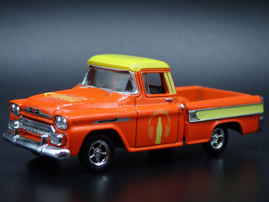 1958 58 CHEVY CHEVROLET APACHE CAMEO PICKUP TRUCK  1:64 SCALE DIECAST MODEL CAR