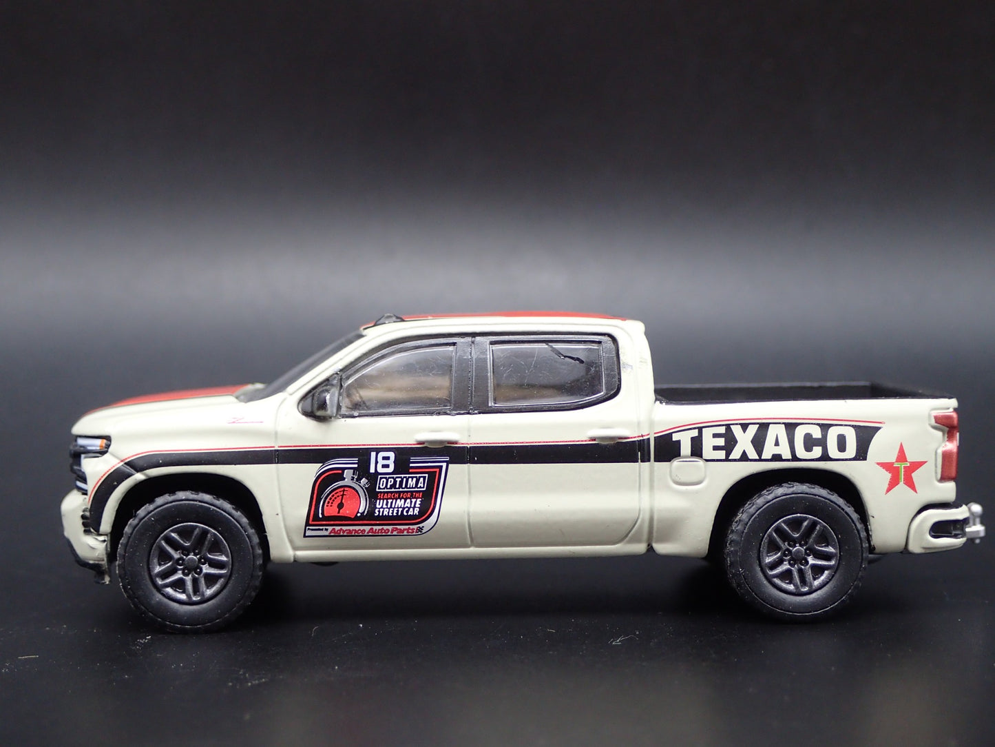 2021 CHEVROLET SILVERADO TRUCK TEXACO RACING HITCH 1:64 SCALE DIECAST MODEL CAR