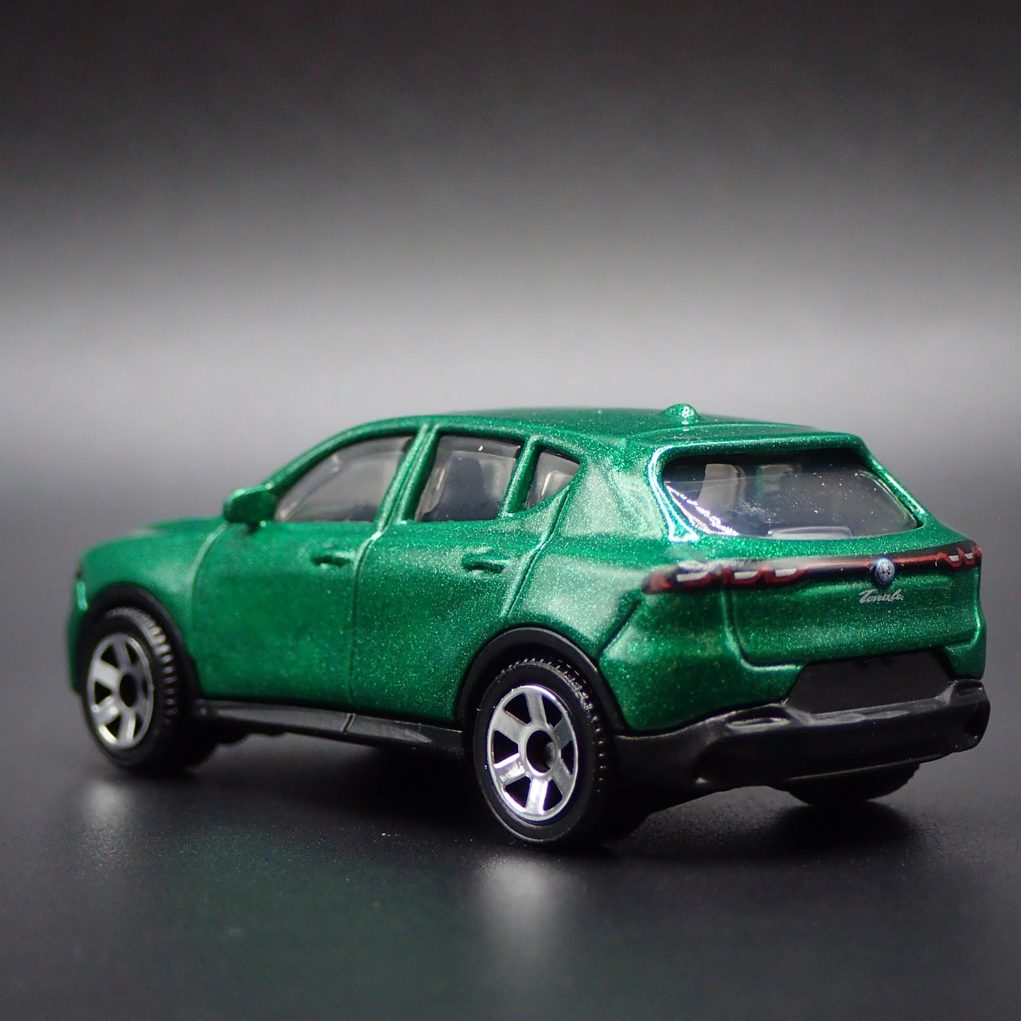 2023-2025 ALFA ROMEO TONALE SUV 1:64 SCALE COLLECTIBLE DIORAMA DIECAST MODEL CAR