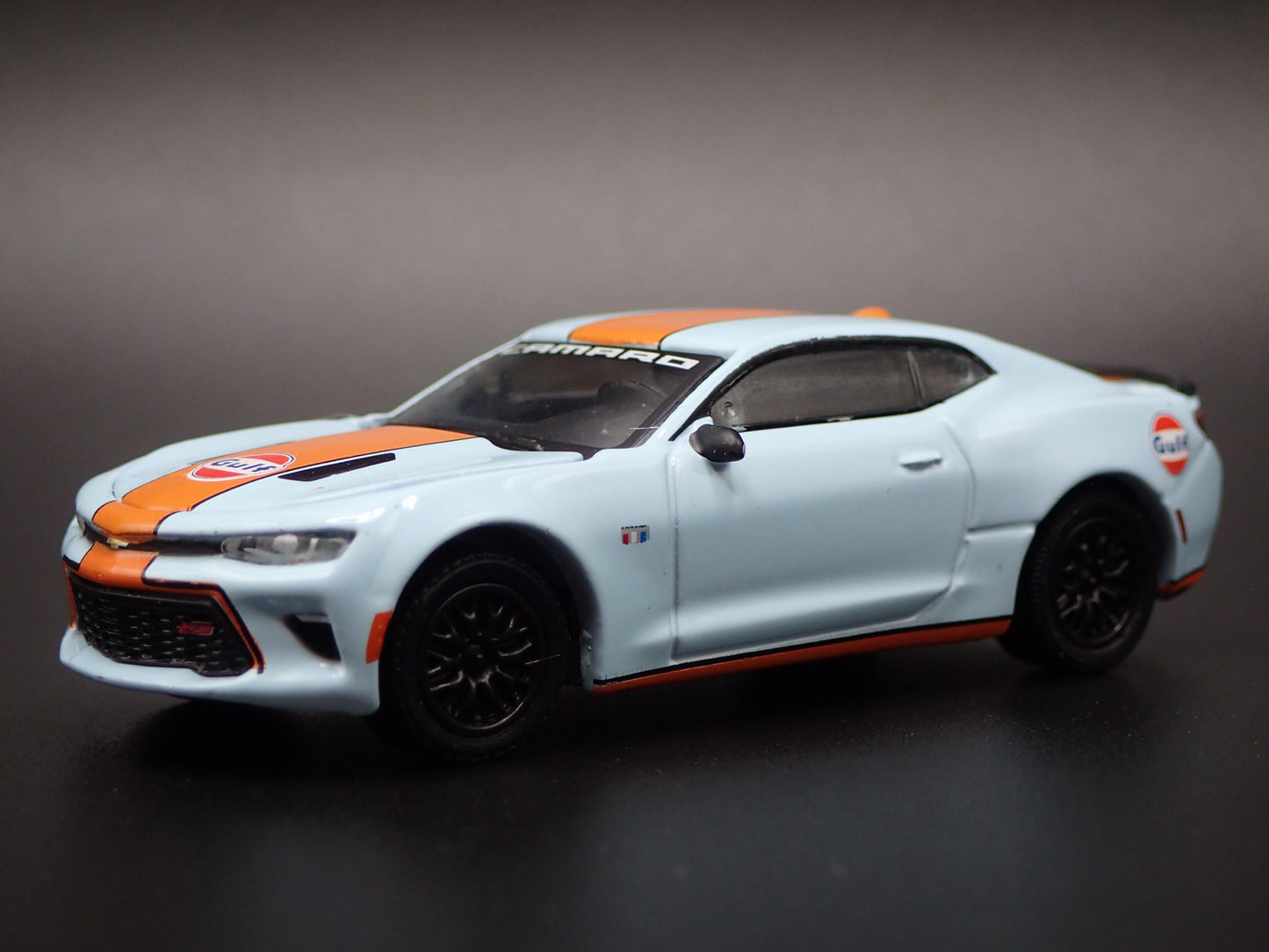 2016-2024 CHEVY CHEVROLET CAMARO SS GULF 1:64 SCALE DIORAMA DIECAST MODEL CAR