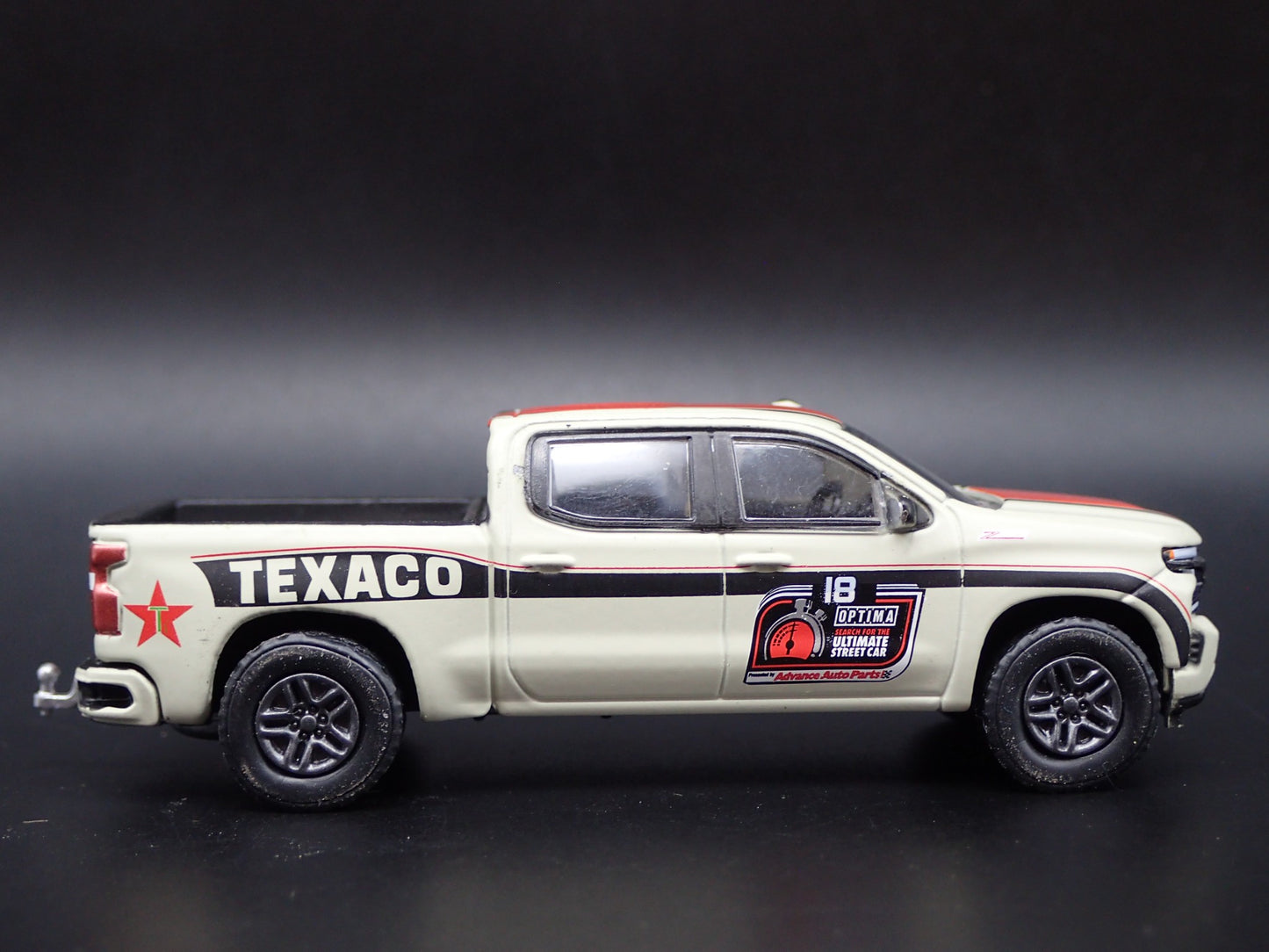 2021 CHEVROLET SILVERADO TRUCK TEXACO RACING HITCH 1:64 SCALE DIECAST MODEL CAR