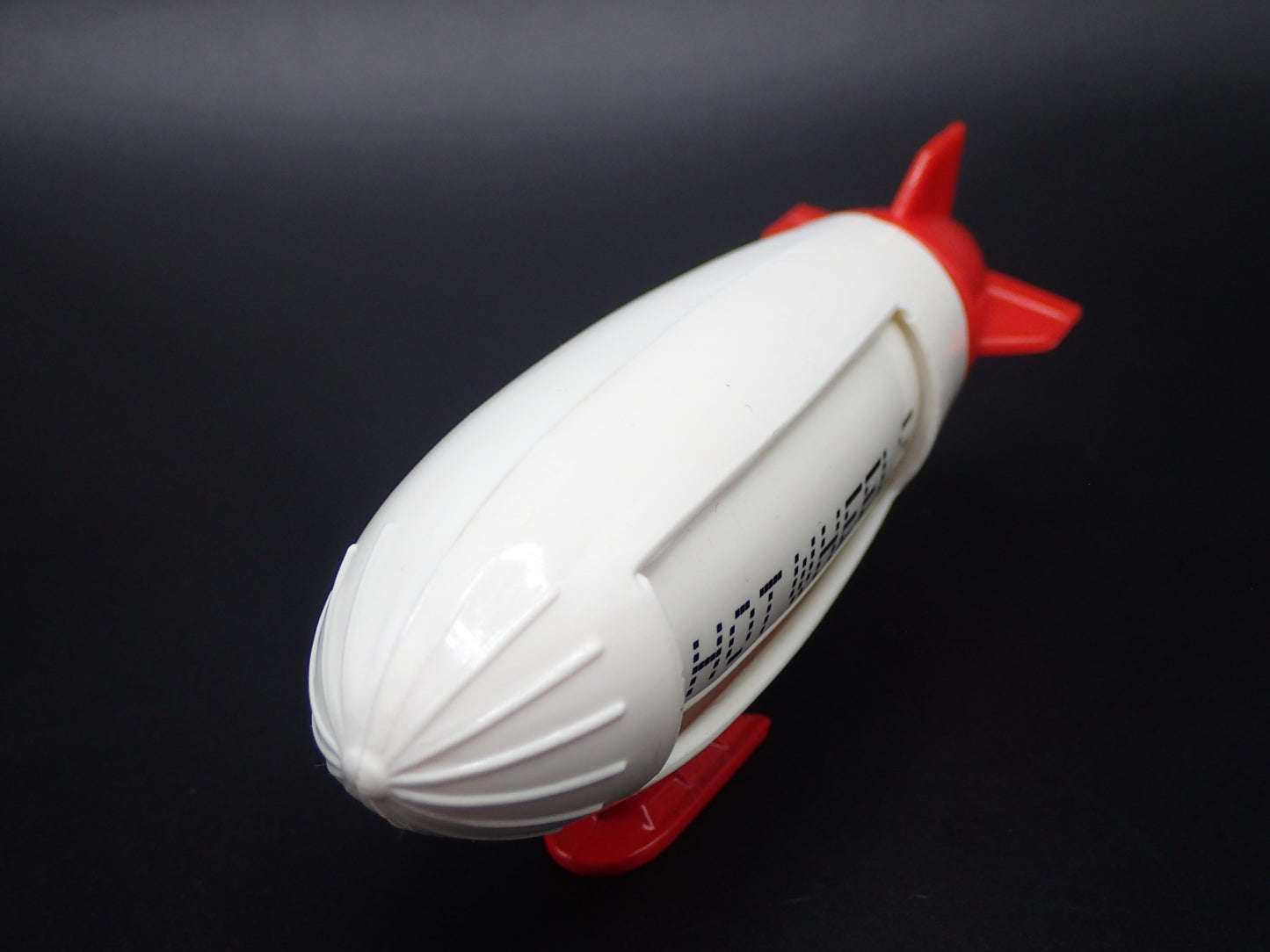 GOODYEAR BLIMP HOT WHEELS ORGINALS WHITE 1:64 SCALE DIORAMA DIECAST MODEL CAR