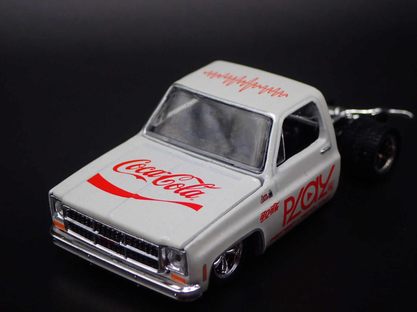 1976 GMC SIERRA GRANDE 15 PICKUP TRUCK SQUAREBODY 1/64 SCALE DIECAST MODEL CAR